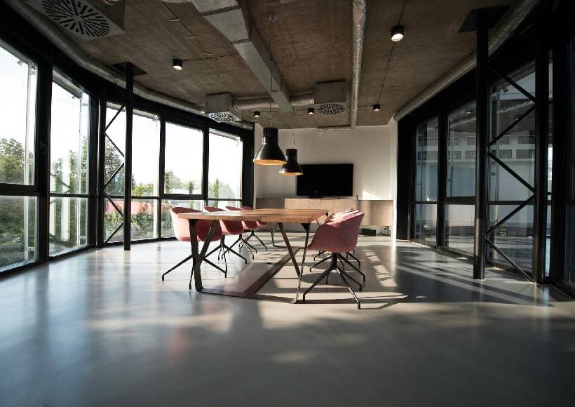 Office rental agency or direct? Which is best when renting an office in London?