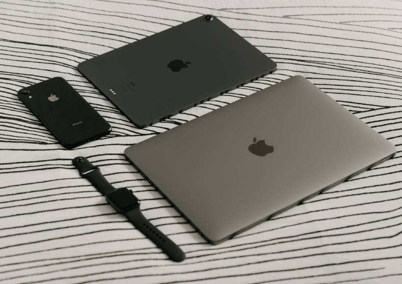 10 French Wine Regions to Visit for Amazing Views and Delicious Vinos